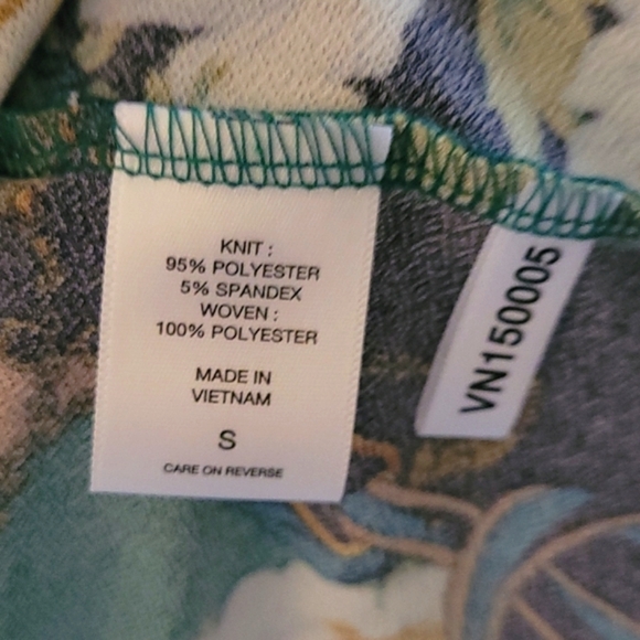 🆕️NEW YORK & CO. FAUX WRAP BLOUSE - Picture 11 of 11